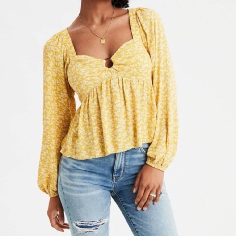 American Eagle EUC Yellow Floral Women's Top L